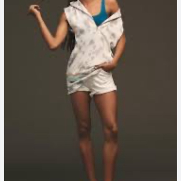 NWT Daily Practice by Anthropologie Embroidered Sleeveless Tunic Sweatsh… - Picture 13 of 13